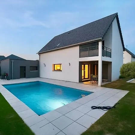 Villa Maison Moderne Piscine & Petanque - 10 Min Colmar *